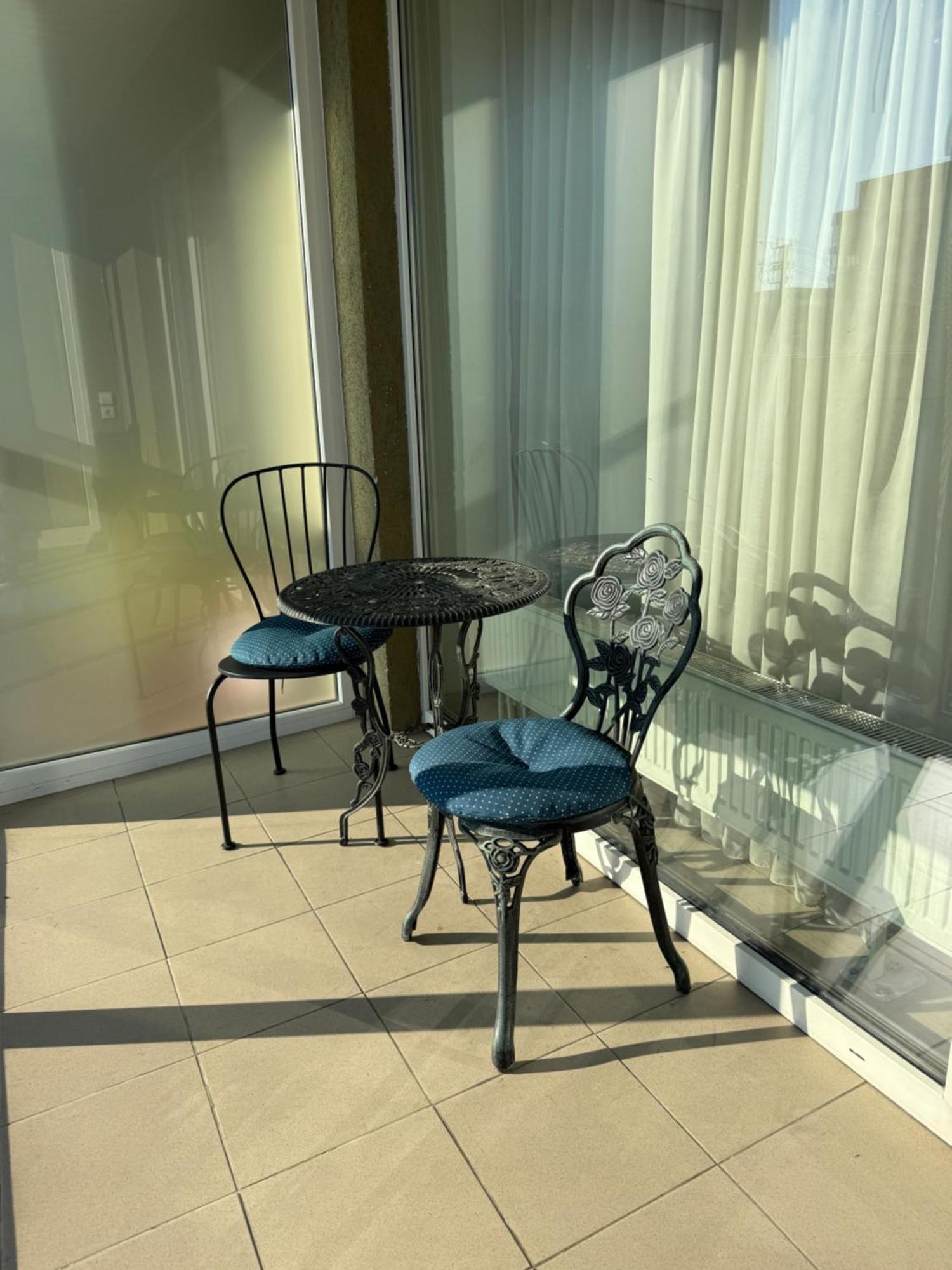 Mini Dvivietis Free Parking Apartment วิลนีอุส ภายนอก รูปภาพ