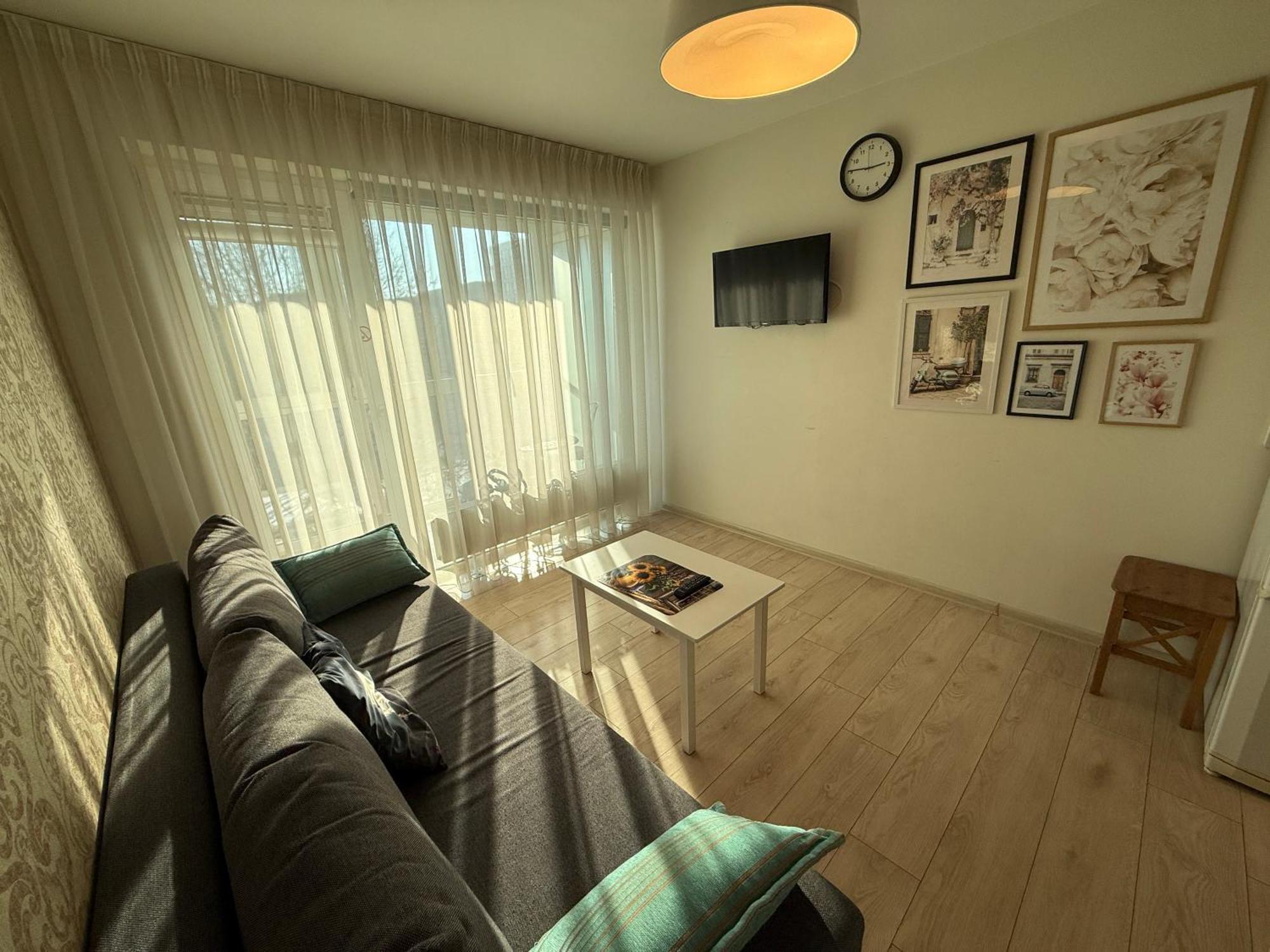 Mini Dvivietis Free Parking Apartment วิลนีอุส ภายนอก รูปภาพ