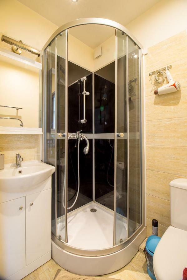 Mini Dvivietis Free Parking Apartment วิลนีอุส ภายนอก รูปภาพ